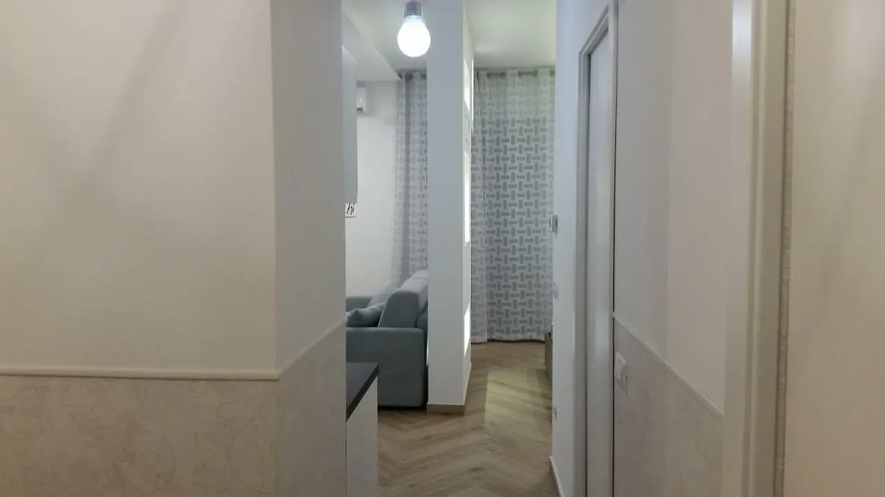 Apartament La Mongolfiera Neapol 0*,  Włochy